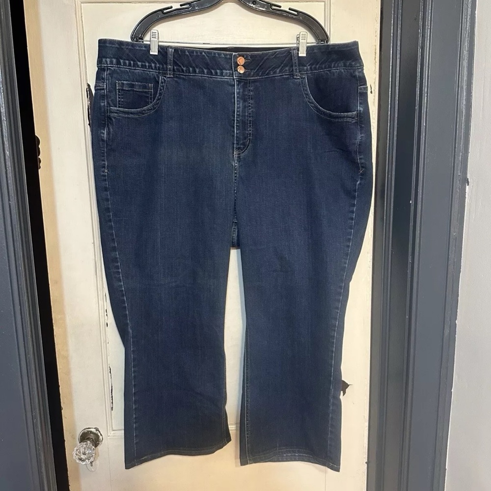 Lane Bryant Blue Jeans Tighter Tummy Technology Straight Leg Size 26 Short